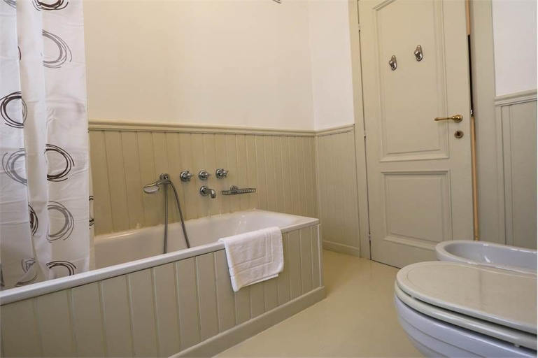 Bathroom 4, Logicasa Elegance in Como Centre, Como