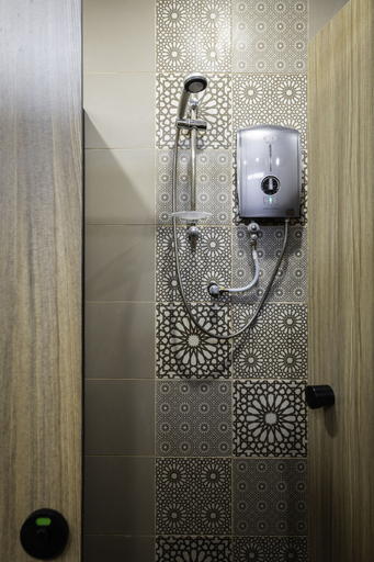 Bathroom 4, Kitez Hotel & Bunkz - Hostel, Kuala Lumpur