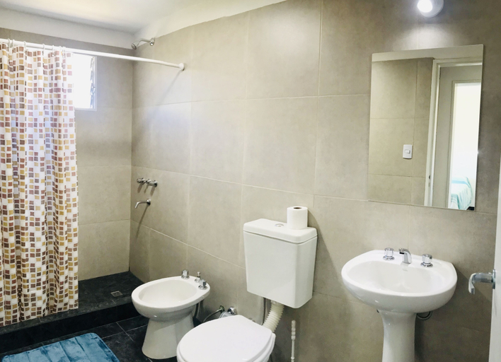 Bathroom, Aparts de Montana Tavullia, Junín