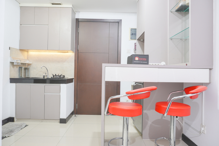 Others 4, Elegant and Tidy 1BR Sky Terrace Apartment By Travelio, Jakarta Barat