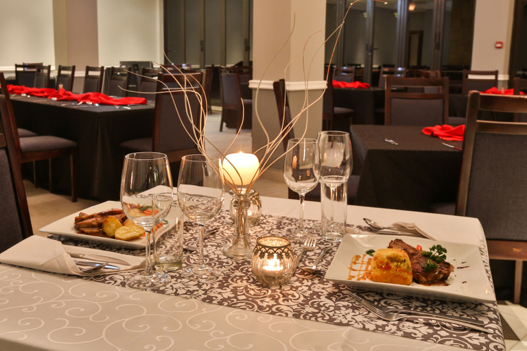 Food & Drinks 4, Euphoria Golf and Lifestyle Estate, Waterberg