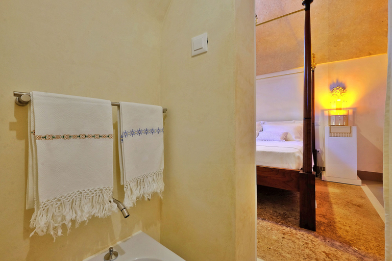 Bathroom 3, Biomasseria Muto, Lecce