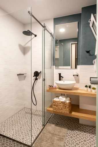 Bathroom 4, Salty Colours Apartments, Crete