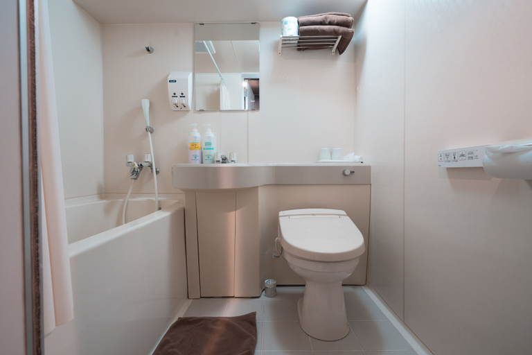 Bathroom, Maruni Hotel Ise, Ise