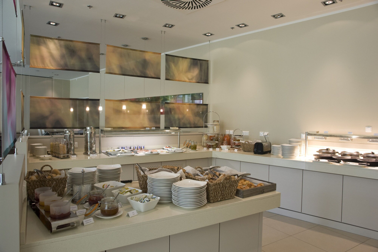 Food & Drinks 5, Park Inn by Radisson Linz, Linz