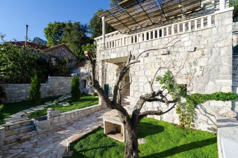 Exterior & Views, Villa Falcon Rook, Konavle
