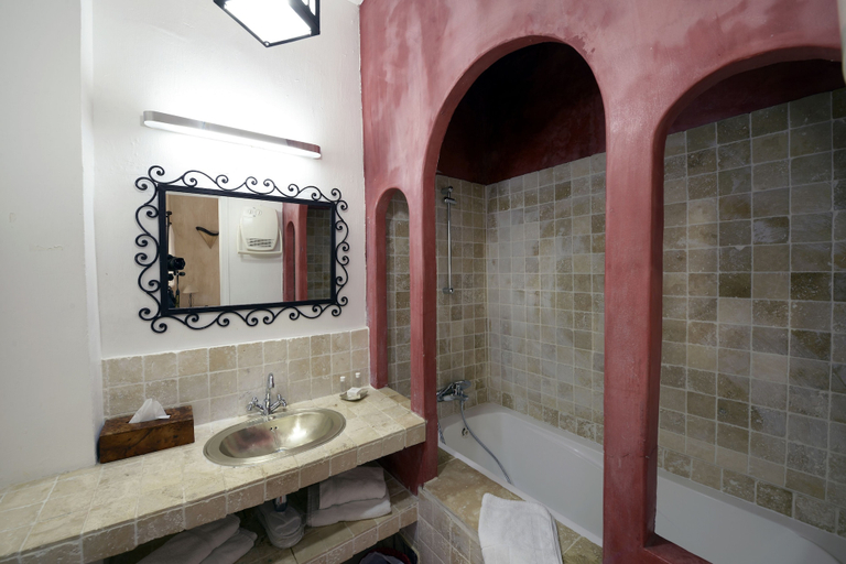 Bathroom 4, Le Ryad Boutique Hotel, Bouches-du-Rhône
