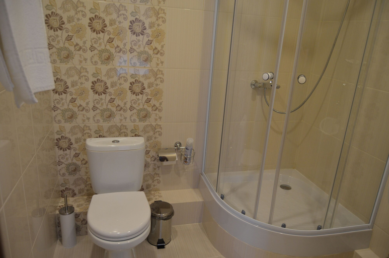 Bathroom 3, Pegas Club, Tula