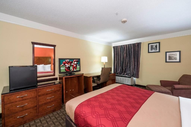 Bedroom 2, MY HOME & SUITES MADISON, Morgan