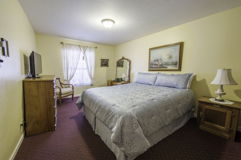 Bedroom 2, Historic Cary House Hotel, El Dorado