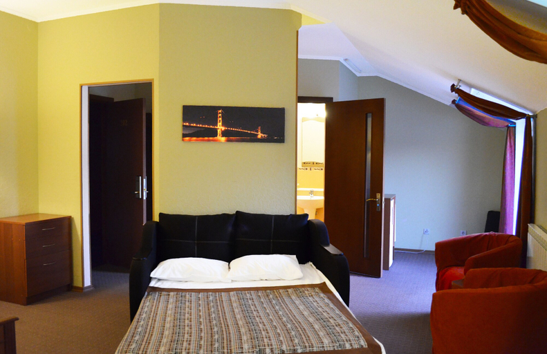 Bedroom 2, Hotel Old Port, Boryspil's'ka