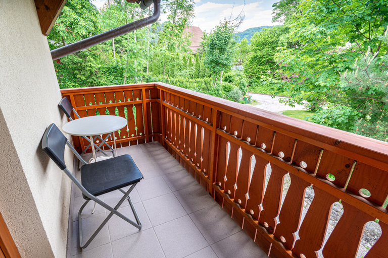 Others 4, Apartments Valant, Bled