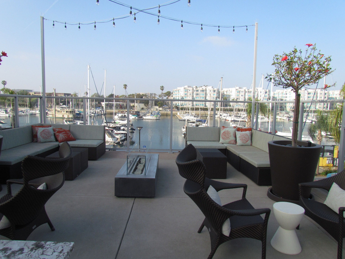 Food & Drinks 3, Apartment with Full Amenities - Miracle Mile, Los Angeles
