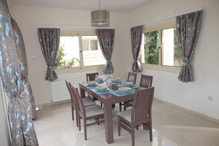 Others 5, Alexandria Villas