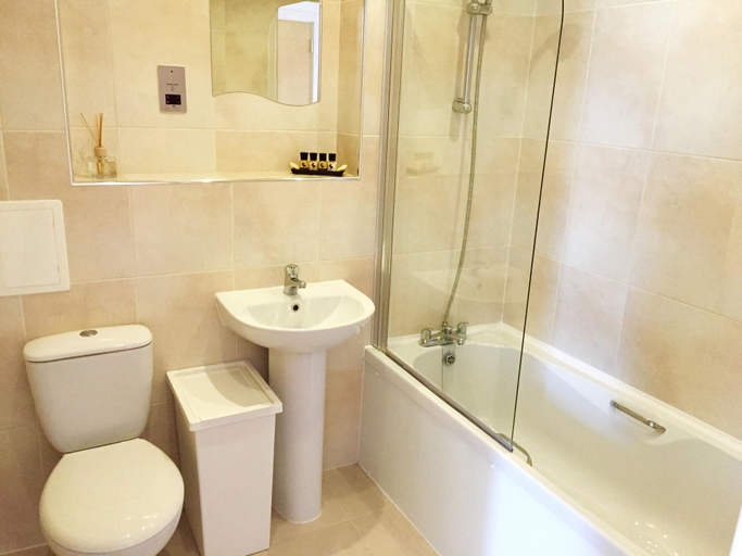 Bathroom 4, Belvedere Olympic One Eighty, London