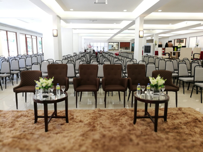 Food & Drinks 5, Temu Primula, Besut