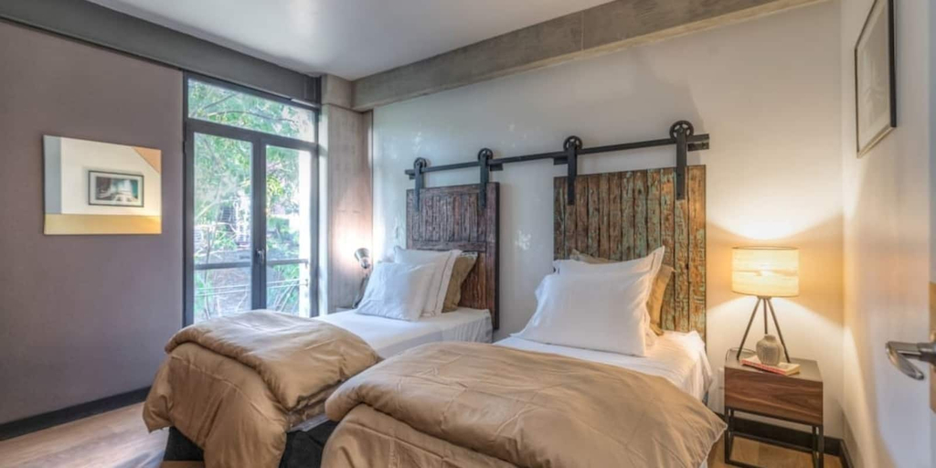 Room 2, Urban Roma Dream by Mr.W, Mexico City