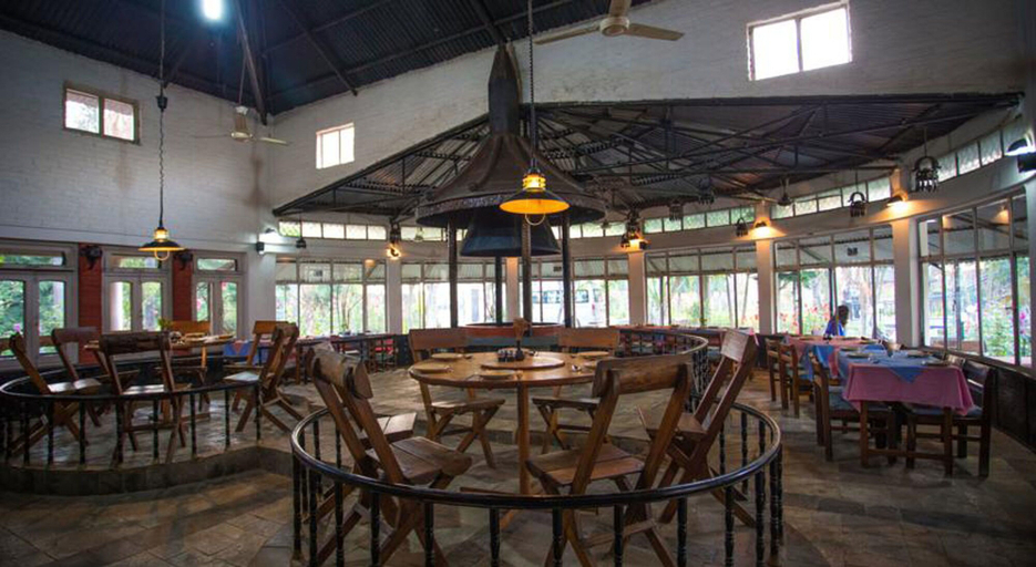 Food & Drinks 4, Chitwan Adventure Resort, Narayani
