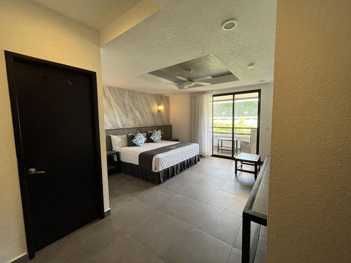 Bedroom 14