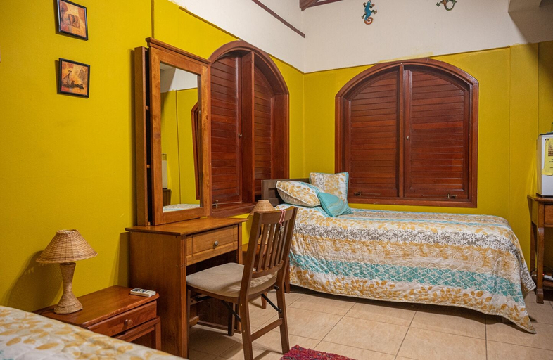 Bedroom 4, Fuego Mio Bed & Breakfast