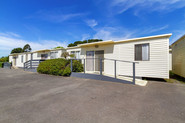 Exterior & Views 2, Traralgon Holiday Village, Latrobe - Traralgon