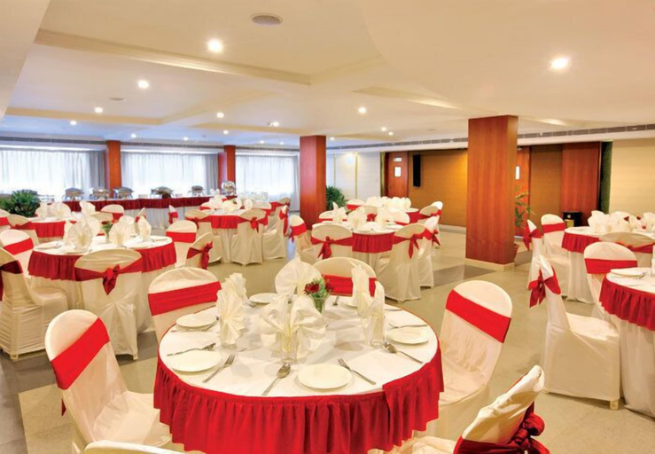 Food & Drinks 3, Cochin Palace, Ernakulam