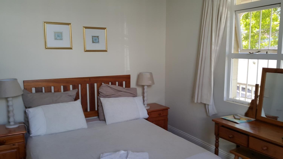 Bedroom 2, Sommersby, eThekwini