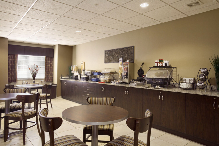 Food & Drinks 5, Microtel Inn & Suites by Wyndham Sidney, Richland