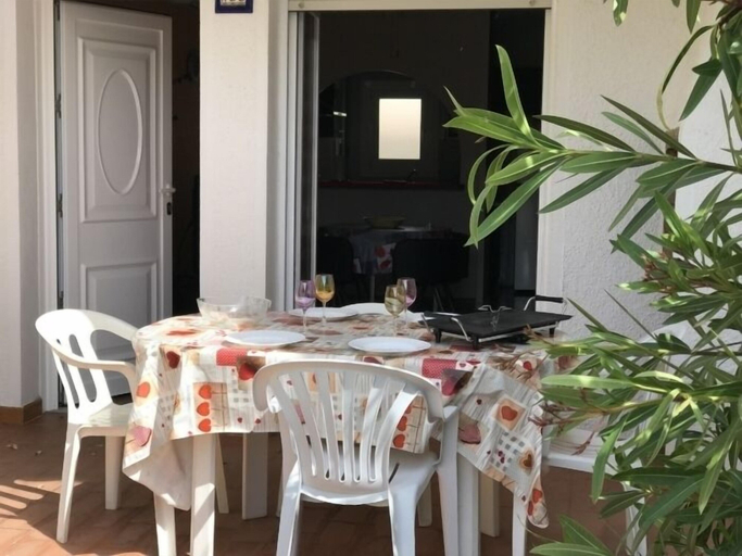 Others 5, Apartamento Los Angeles 38, Girona