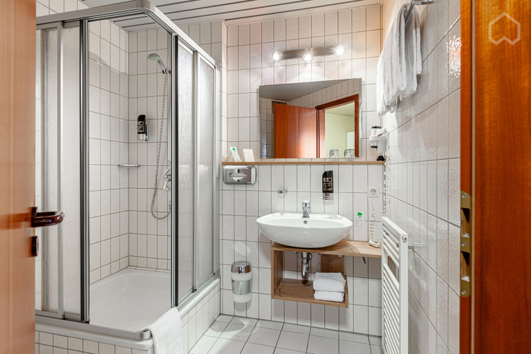 Bathroom 4, LOFTSTYLE Hotel Gerlingen, Sure Hotel Collection by B/W, Ludwigsburg