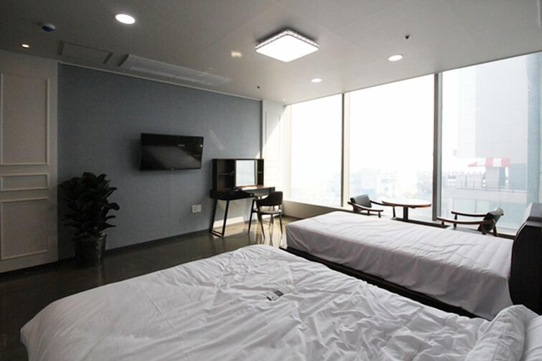 Bedroom 3, MoonDong's Hostel, Haeundae