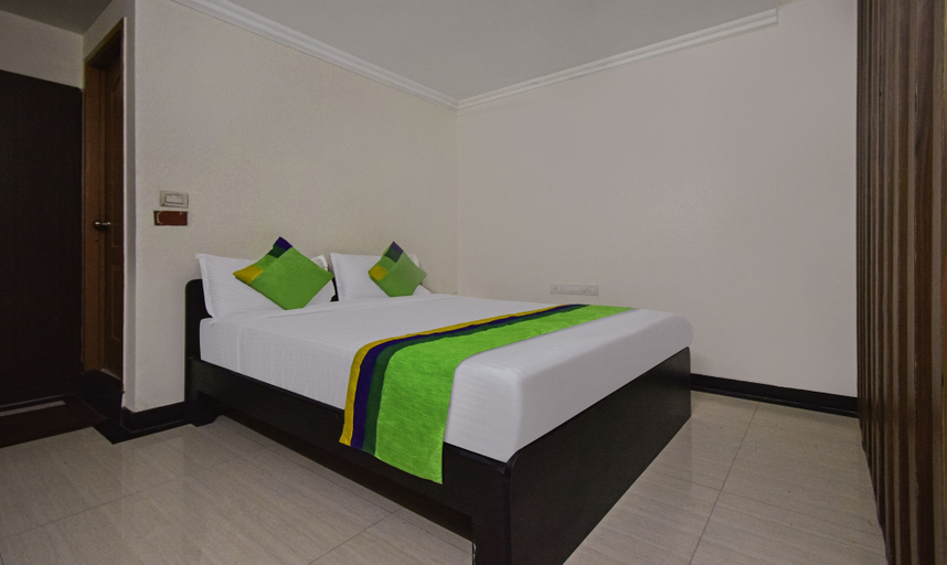 Bedroom 1, Treebo Samhaar Residency Thoraipakkam, Kancheepuram