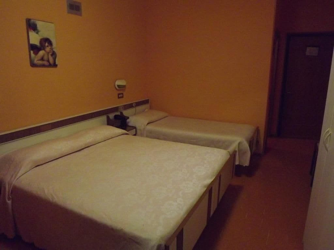 Bedroom 3, Hotel Cristina, Siena
