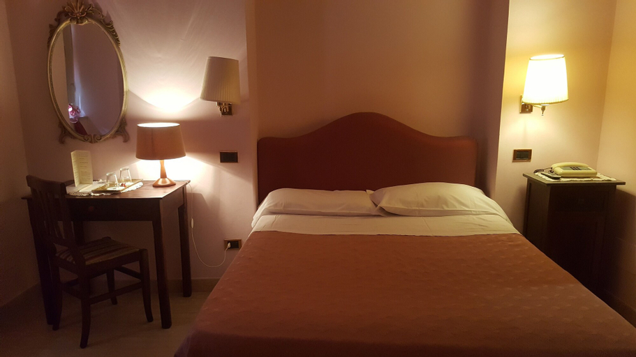 Bedroom 5, Hotel Posta, Terni
