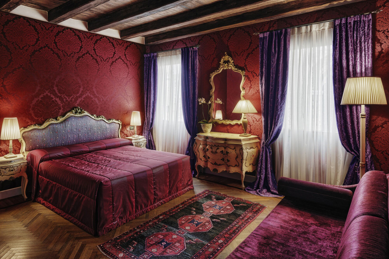 Bedroom 4, Bloom, Venezia