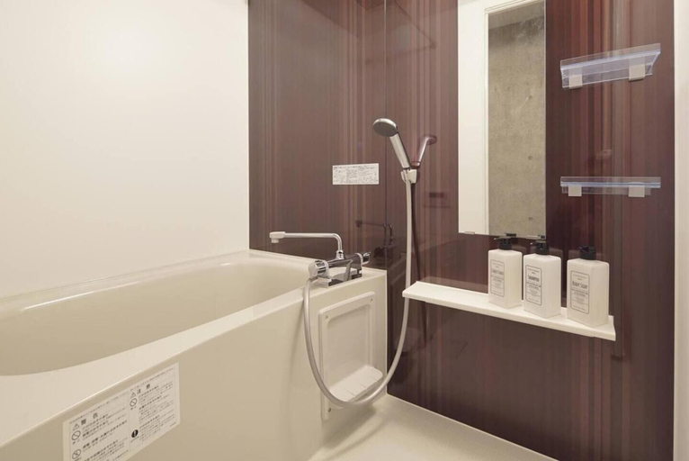 Bathroom 3, Asakusa Hotel 201, Taitō