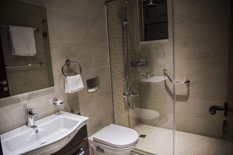 Bathroom 4, Naylover Hotel Suites, Amman