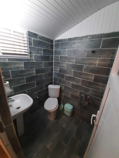 Bathroom 3, Moyside otel, Manavgat
