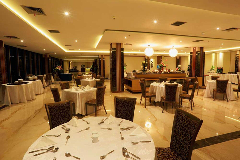 Food & Drinks 5, Pasar Baru Square Hotel Bandung Powered by Archipelago, Bandung