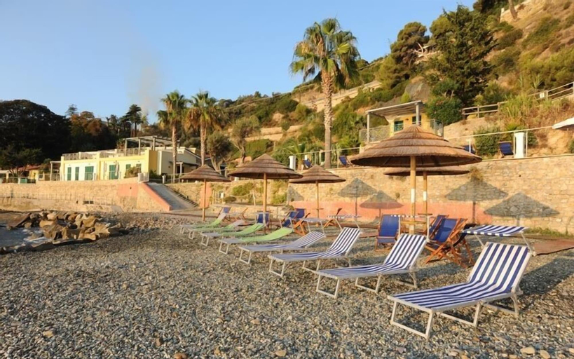 Exterior & Views 2, Residence Baia La Ruota, Imperia