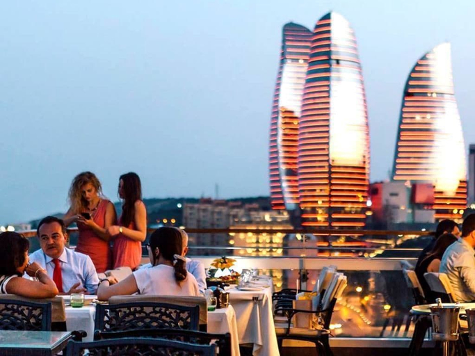 Food & Drinks, Golden Time, Baku