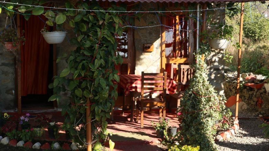 Others 4, The Mapple Cottage, Nainital