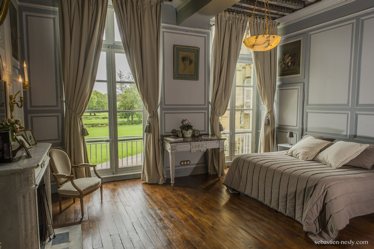 Bedroom 3, Chateau De Prye, Nièvre