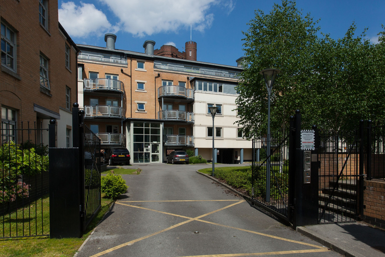Exterior & Views 2, 20 John Walker House, York