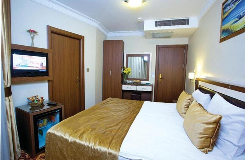 Bedroom 4, Grand Anatolia Hotel, Fatih