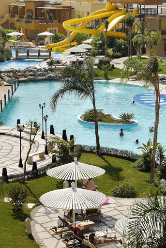 Exterior & Views 2, JAZ Casa Del Mar Resort, Al-Ghurdaqah