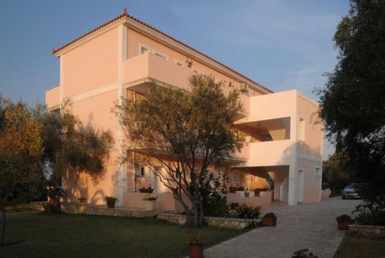 Exterior & Views 2, Helena's Studios, Ionian Islands