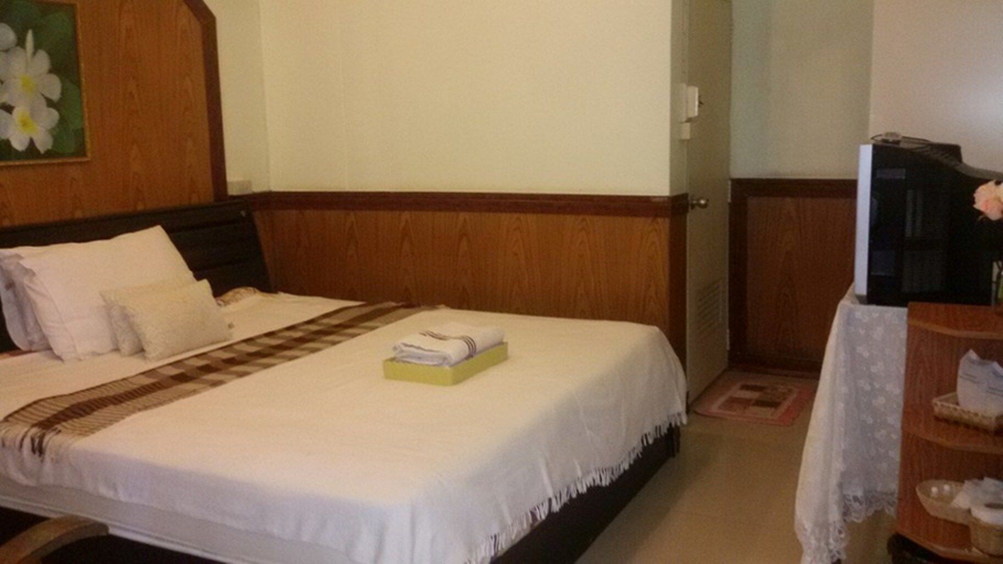 Bedroom 3, Banrimkhong, Chiang Khan