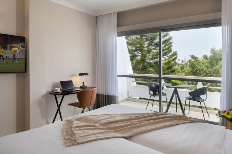 Bedroom 4, Kfar Maccabiah Hotel and Suites