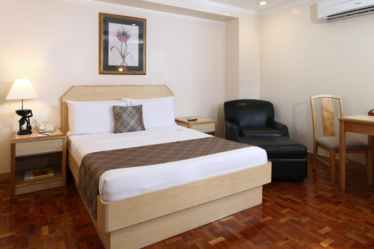 Bedroom 4, Manila Lotus Hotel, Manila City